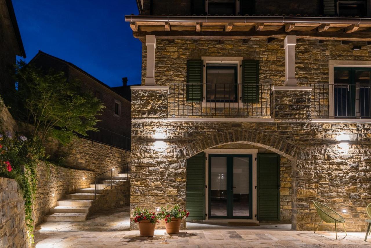 L'Abbraccio Della Quercia Apartment Momjan Exterior photo